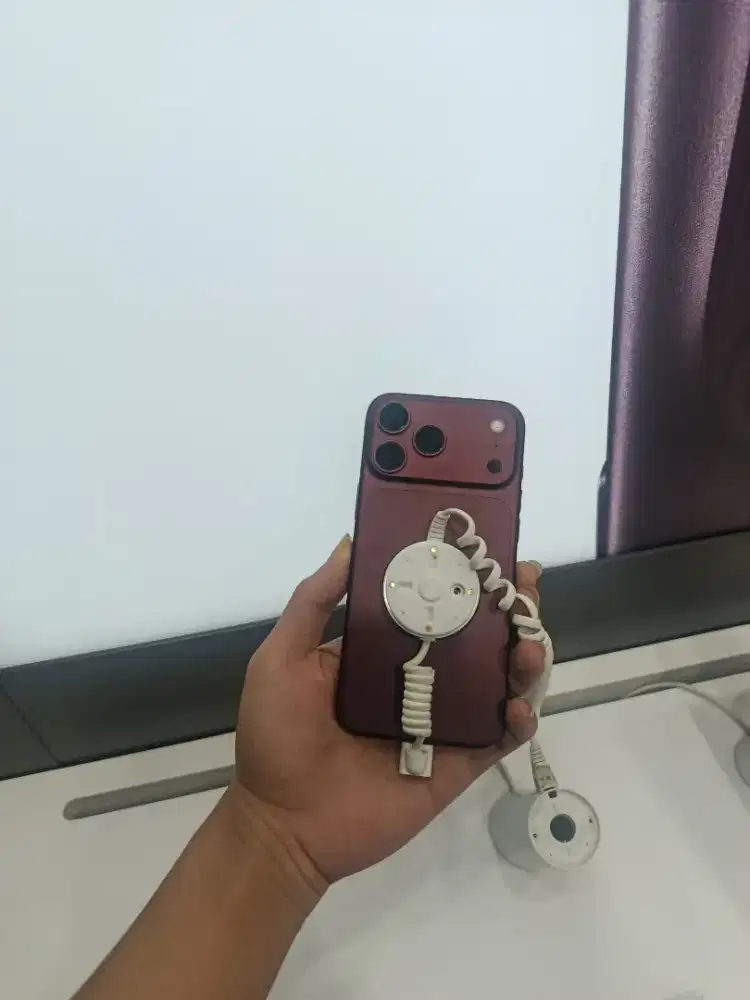 iPhone 18 Pro Max Kredit Modal KTP