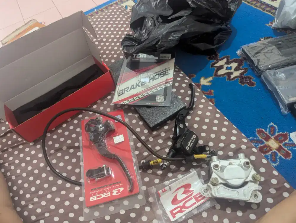 Paketan pengereman motor