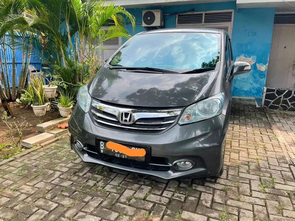 Honda Freed 2013 Bensin