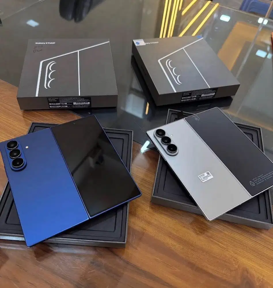 Hp baru samsung zfold 8 ultra 12/1tb garansi resmi baru dan segel