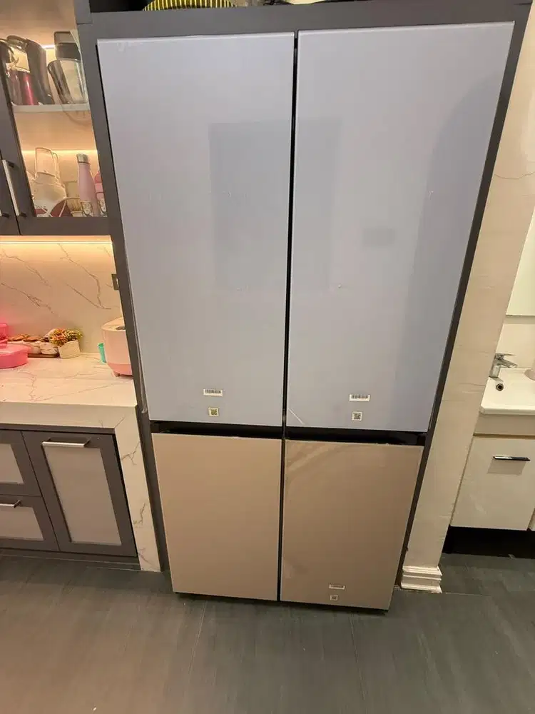 Kulkas Samsung Bespoke French Door 4 Pintu - SmartThings - Korea