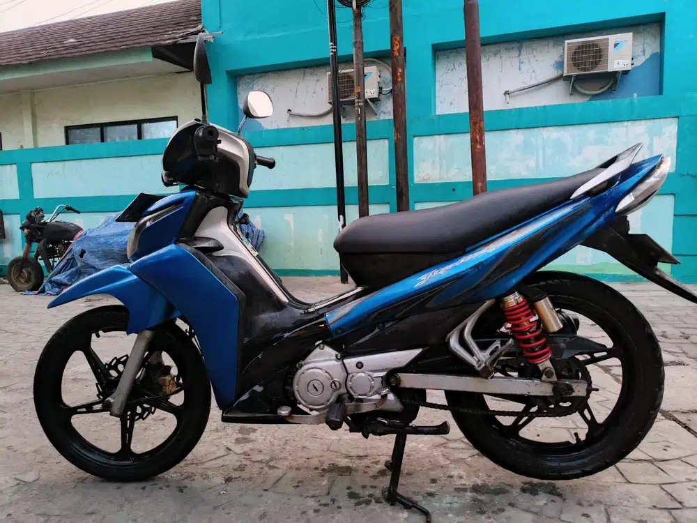 Yamaha jupiter z 2011 stater tokcer halus mulus terawat