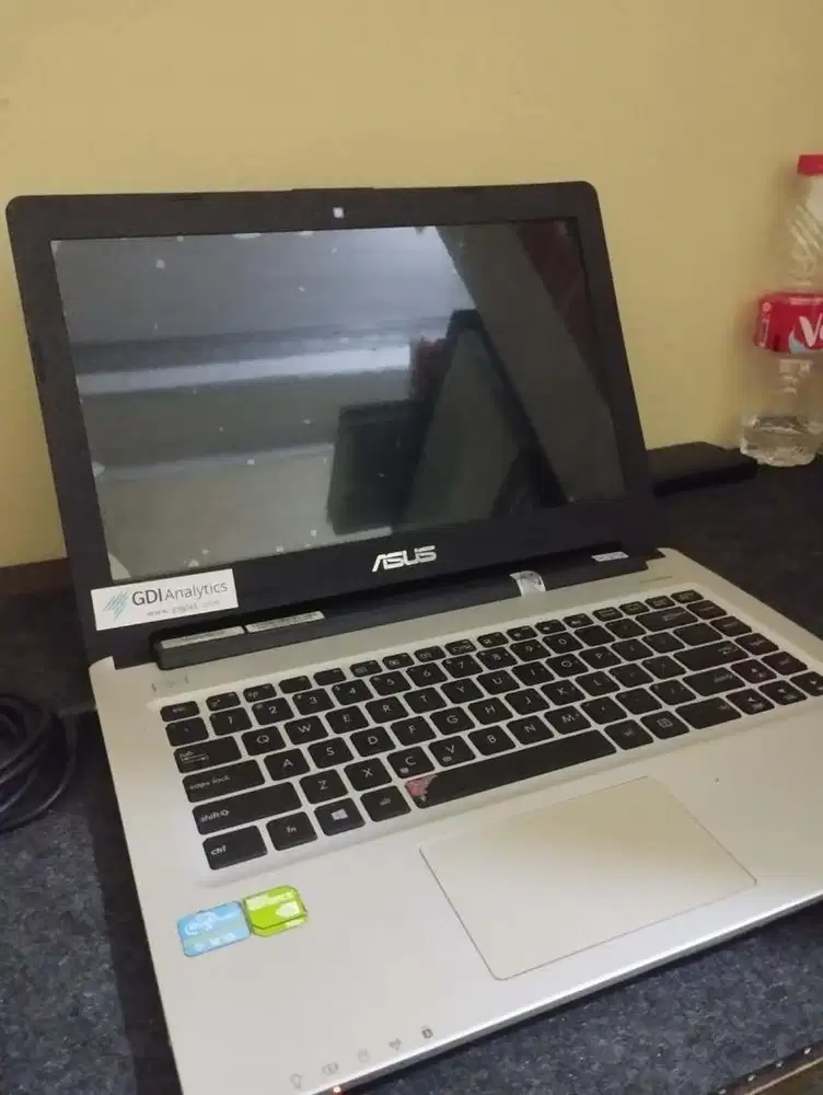 Laptop ASUS K46CM SLIM