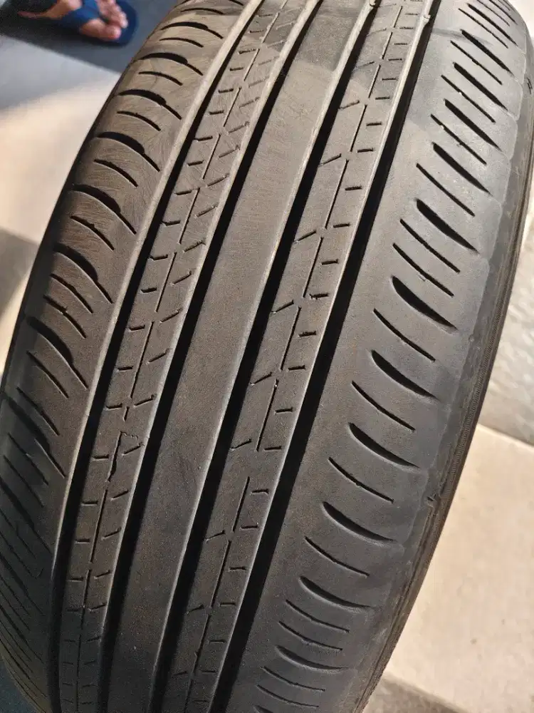 Ban Dunlop 215 60  r17