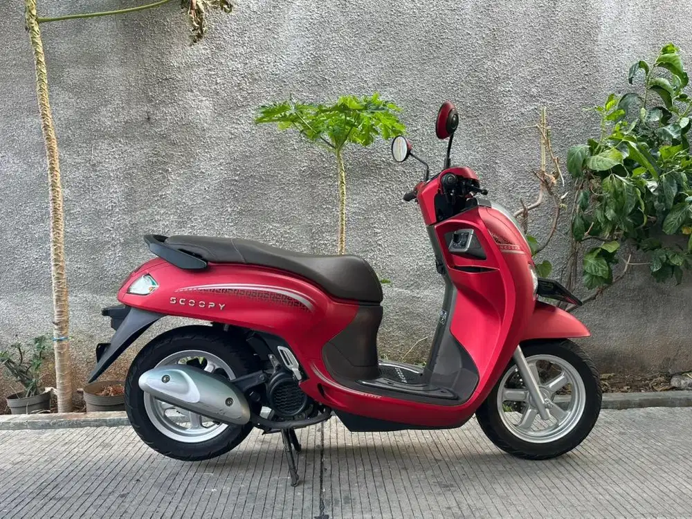 Honda Scoopy stylis tahun 2025 km 9000 motor orsinil
