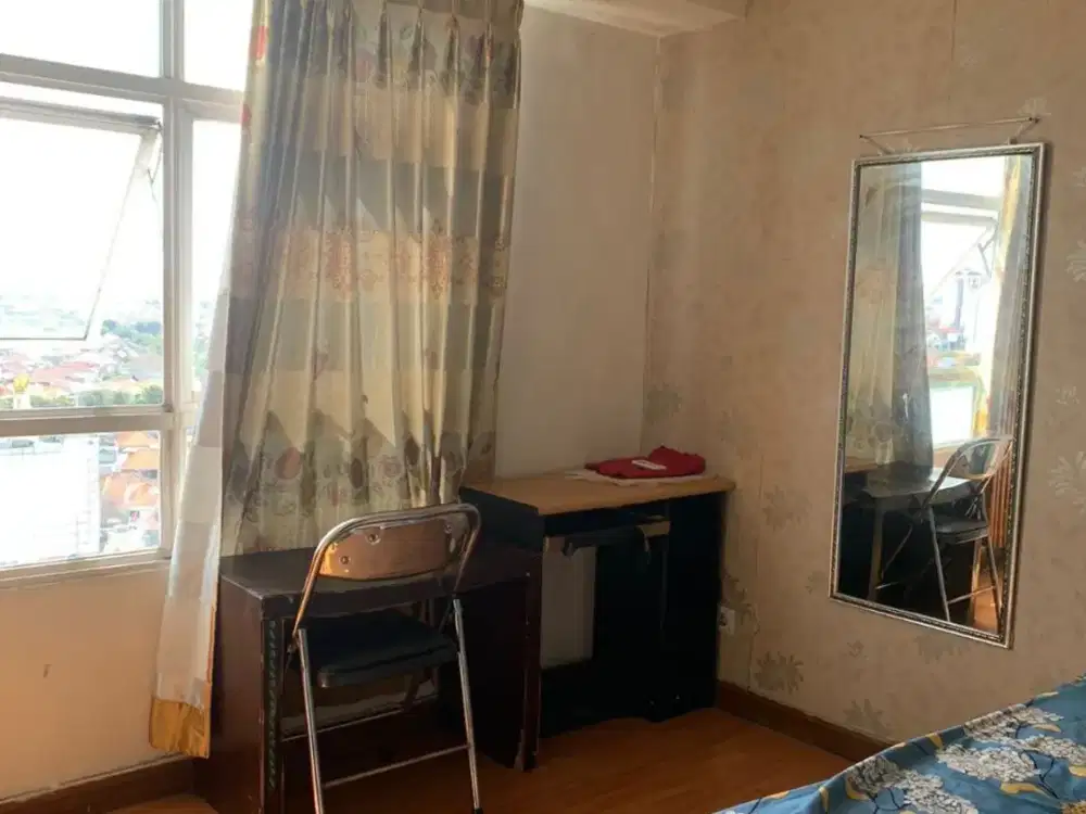 DIJUAL APARTEMEN METROPOLIS TOWER A LANTAI 17 FURNISHED