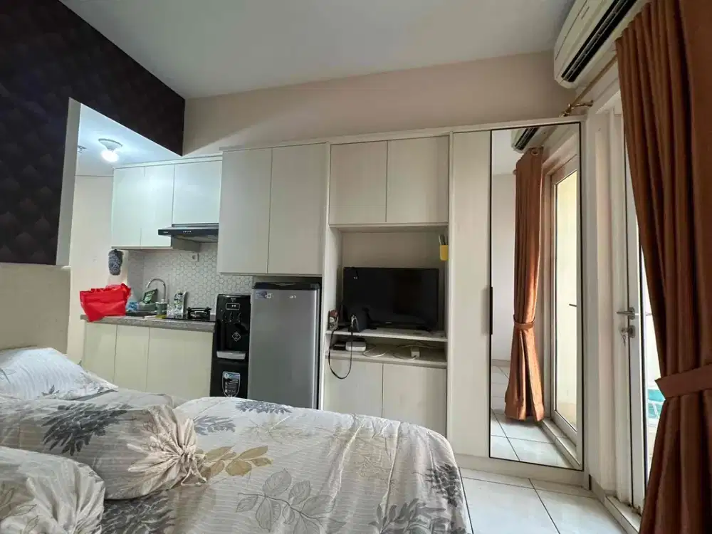 Apartm Studio Furnish The Springlake Summarecon Bekasi