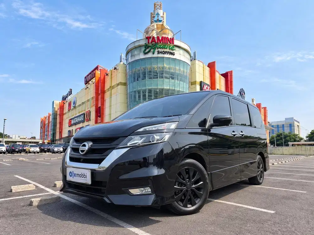 ANGSURAN RENDAH - Nissan Serena 2019 SRB