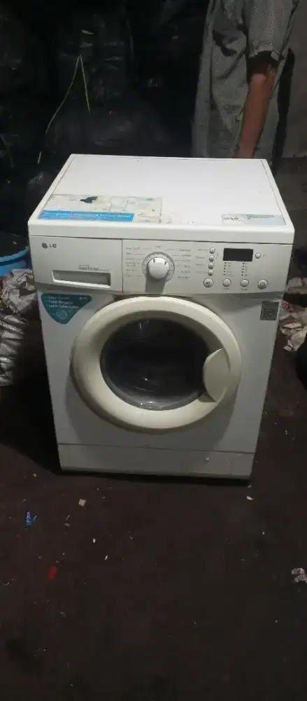 mesin cuci LG INVERTER DIRECT DRIVE