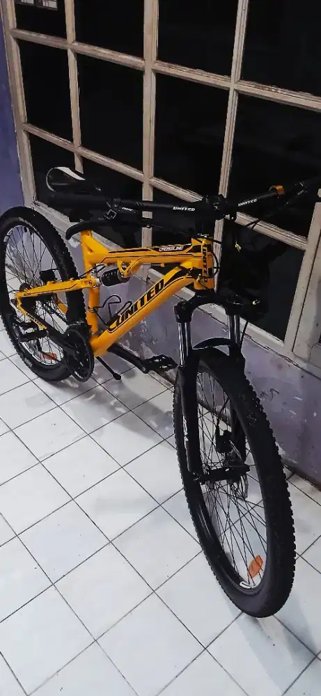 Sepeda mtb united crossline 2.0 speed 9