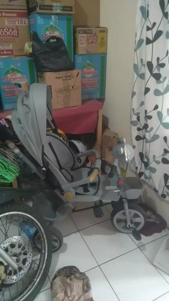 Trycycle roda 3 cuma 1x pemakain
