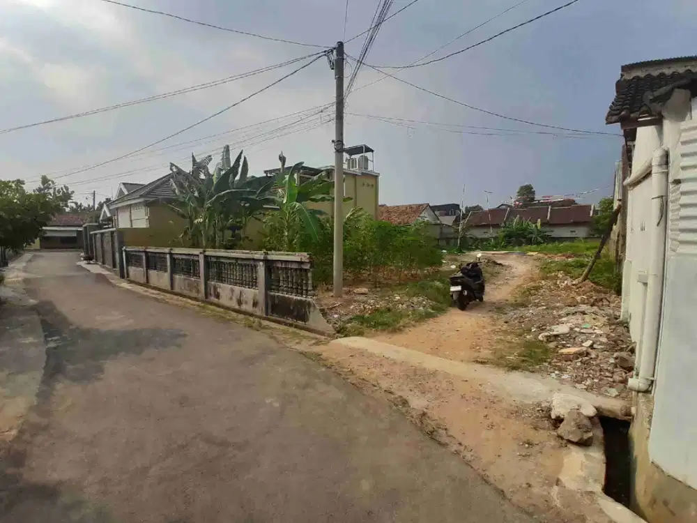 Tanah di Way Halim Permai