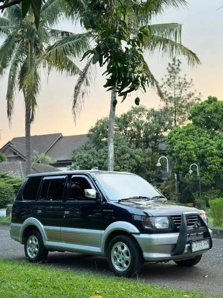 Mitsubishi Kuda Super Exceed 2002 MT