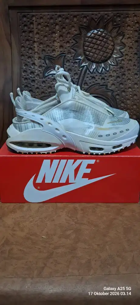 Sepatu Sandal Casual  Nike Women's Air Max Craze size 43