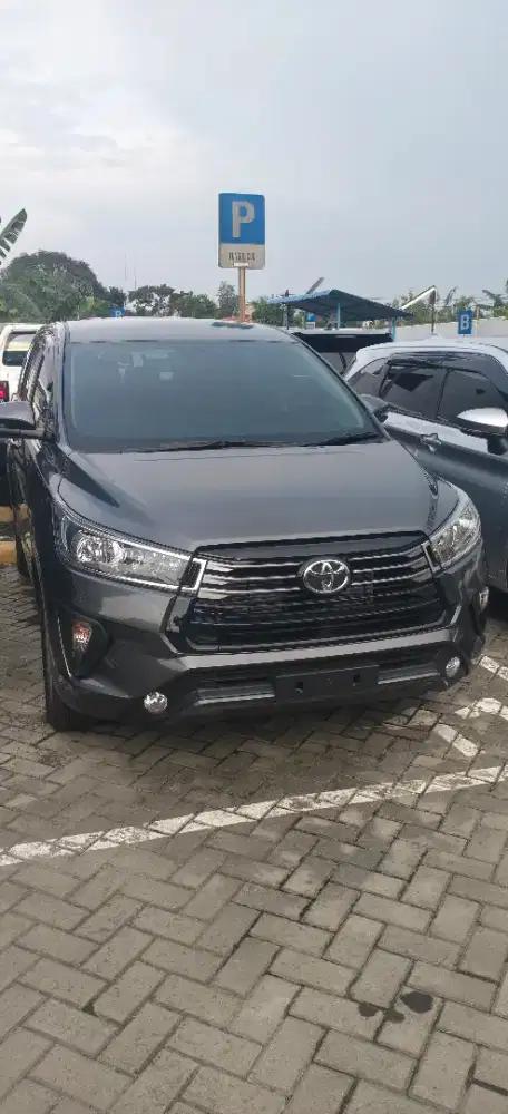 Toyota innova reborn matic 2.4 type G