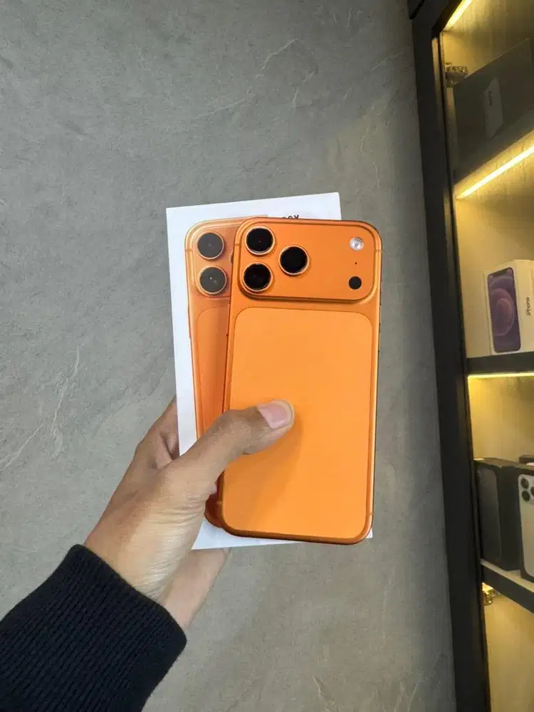 17 PROMAX 512GB, COSMIC IBOX (PERGANTIAN LCD OLED)