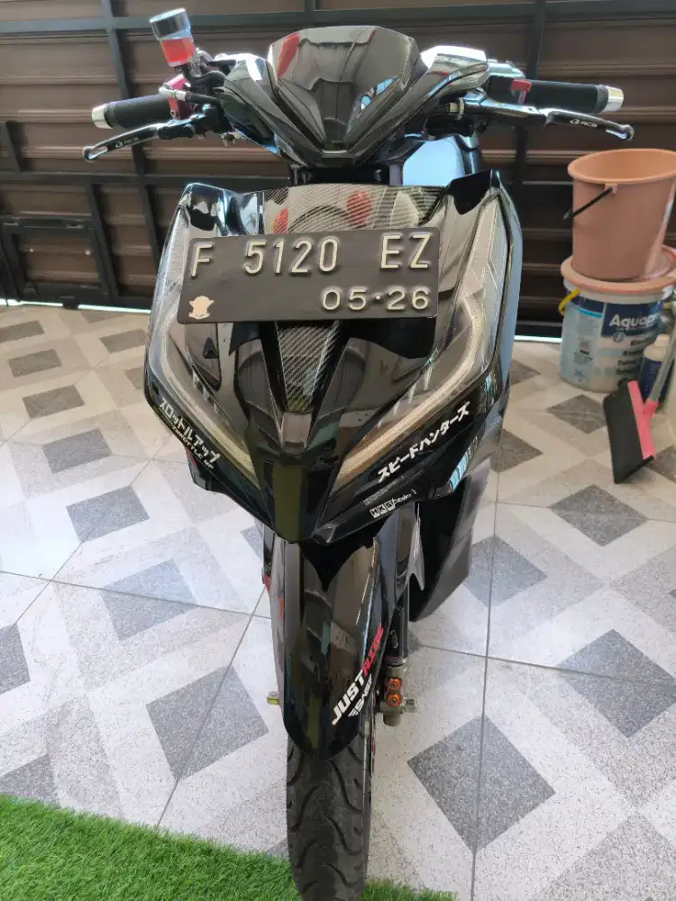 Honda Vario 125 hitam