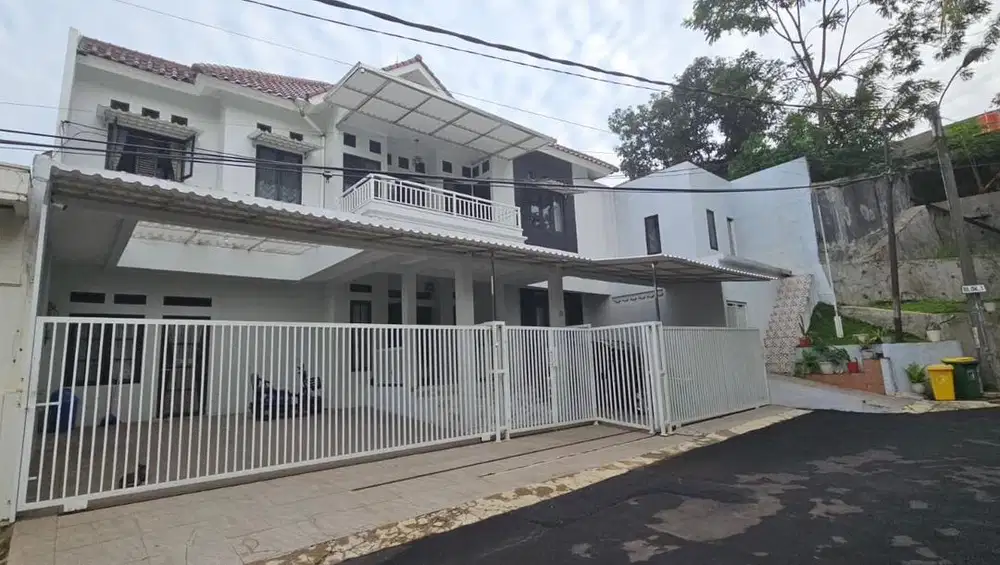 Dijual Rumah Strategis