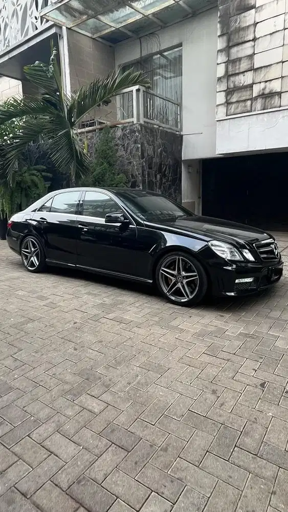 Mercy E300 AMG W212 th 2012, full modif E63, km rendah