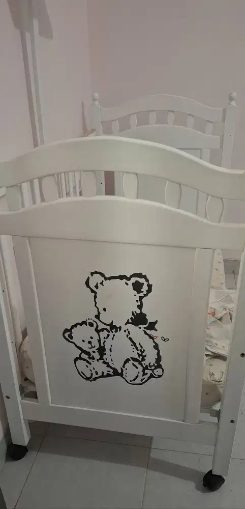 Preloved baby box dan kasur little equi