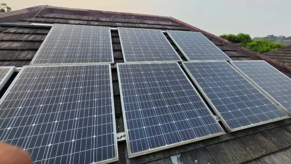 PLTS ATAP Panel Surya Solar Panel Maysun 220wp performance ok