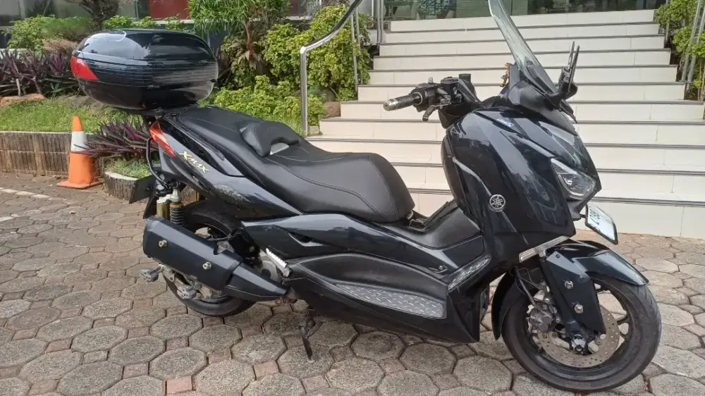 XMAX 250 ABS / TCS