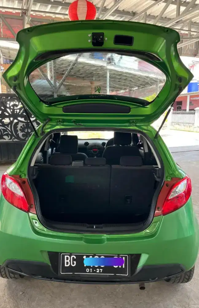 Mazda 2 R Matic 2010