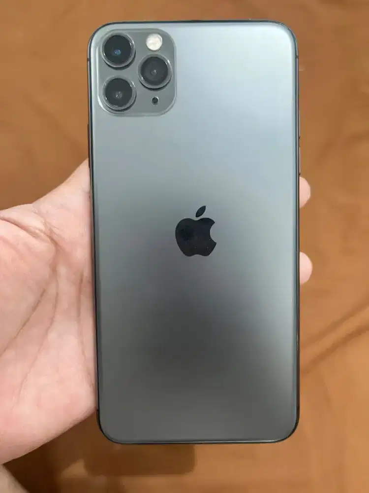 IPHONE 11 PROMAX 64GB (simlock, bisa esim)