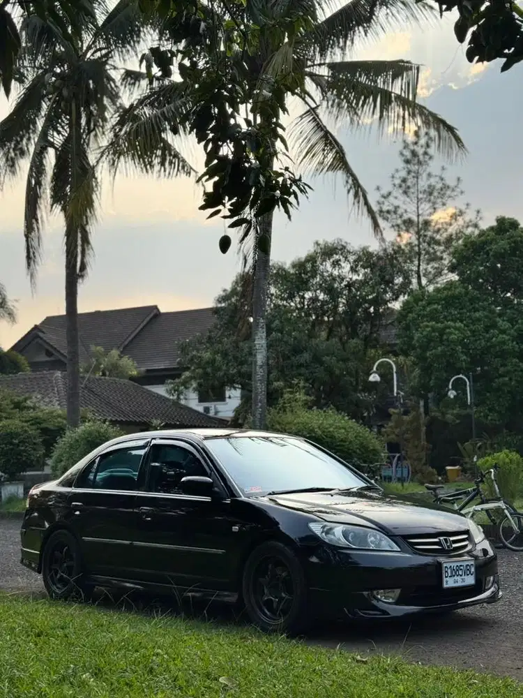 Honda Civic VTIS 2004 matic hitam modif