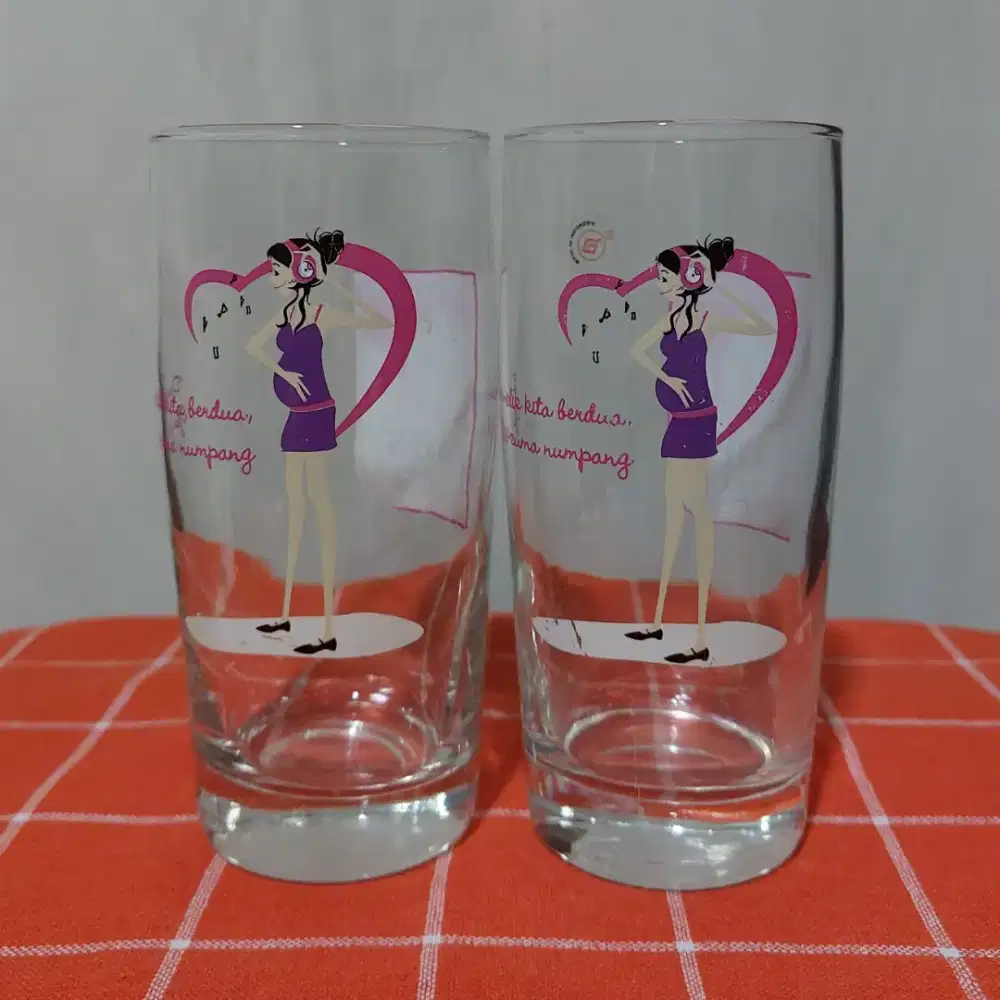 Gelas Hadiah baru