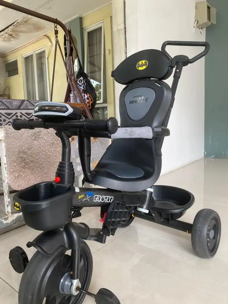 Dijual Sepeda Roda Tiga Anak Batman – Dark Knight