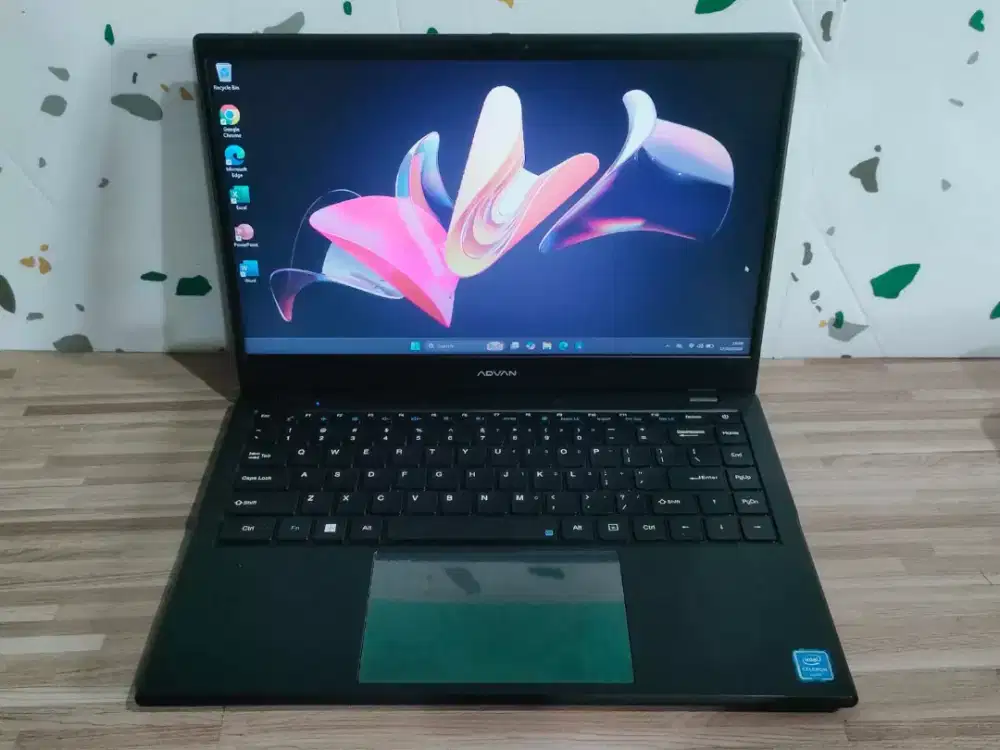 Laptop Advan 1405