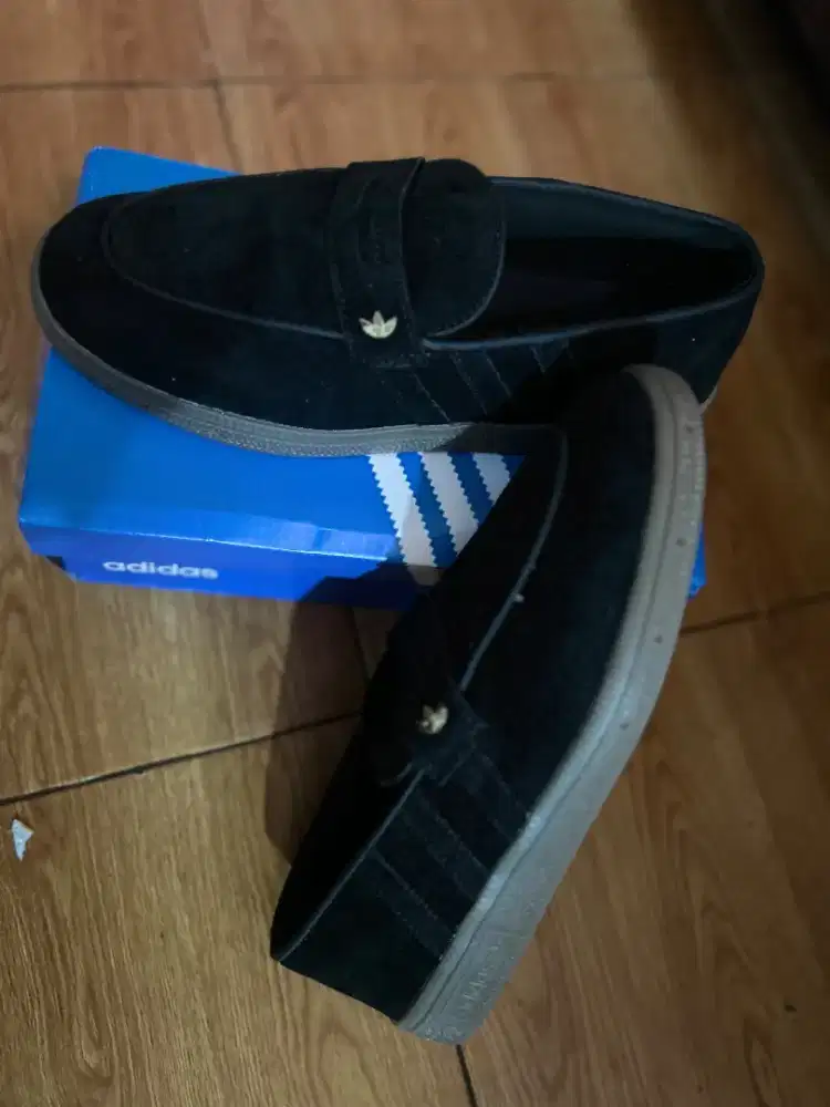 SEPATU ADIDAS ORI