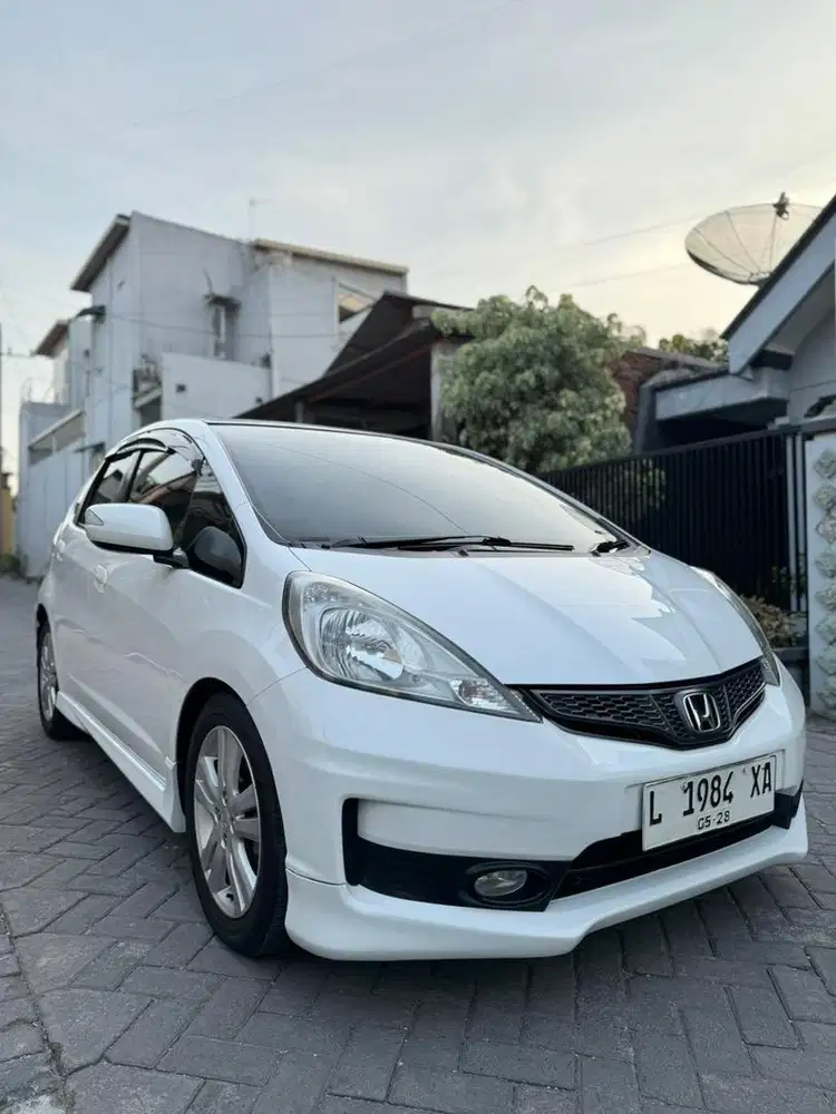 JAZZ RS MATIC 2012 ISTIMEWAH
