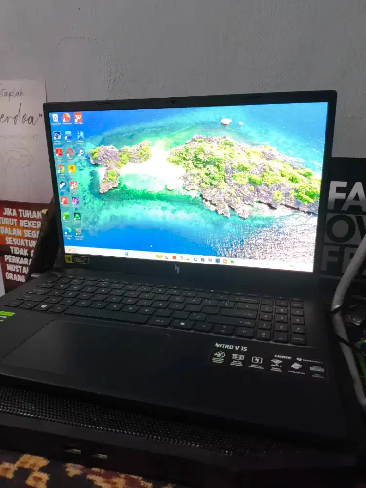 Jual laptop Acer Nitro v15 core 5 Nvidia rtx 3050,16/512 SSD