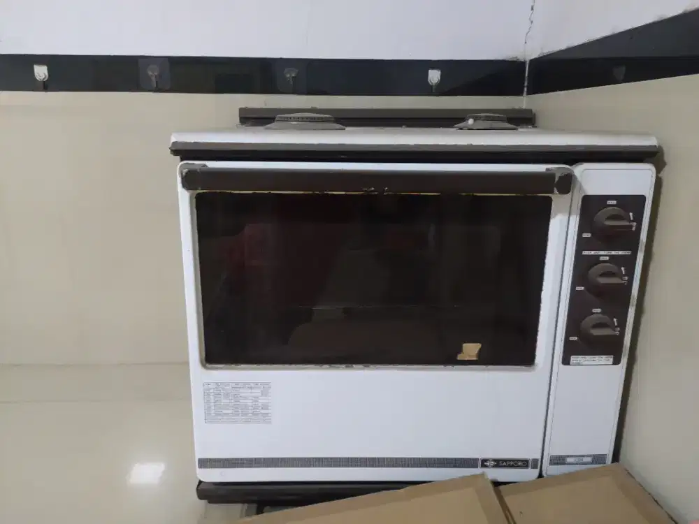 Oven dan Kompor Gas Sapporo