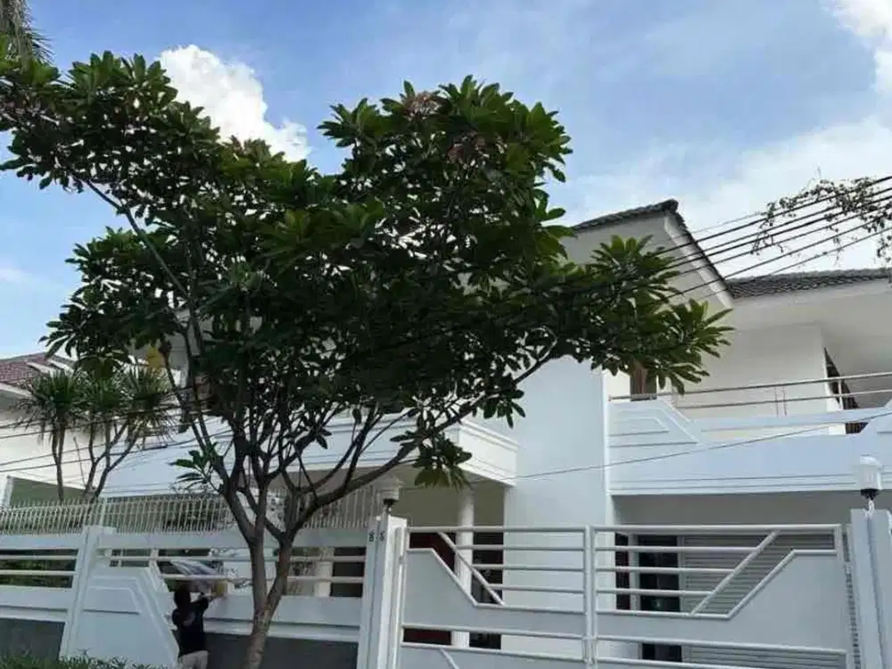 Dijual Rumah Di Jalan Zambrut Permata Hijau