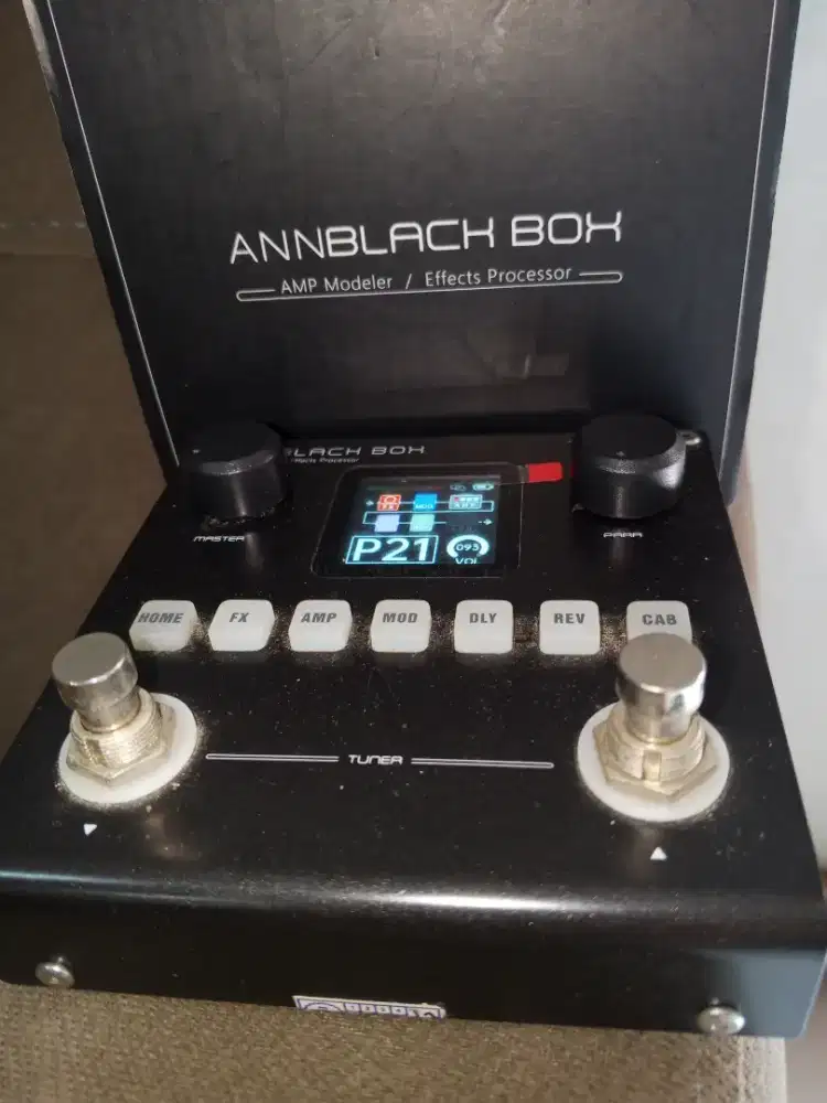 Efek gitar  M vave black box