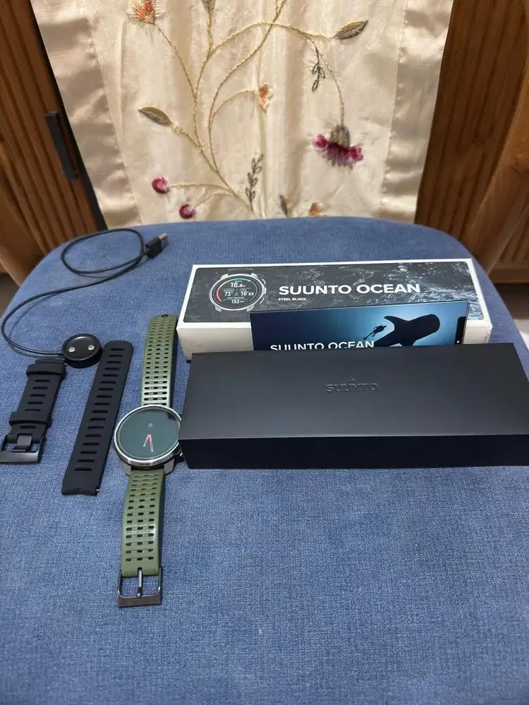 Suunto Ocean Steel Black