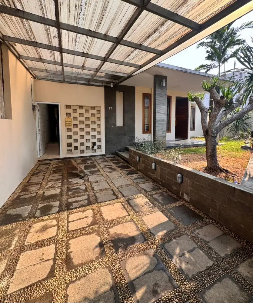 RUMAH SIAP HUNI SUMURBOTO NGESREP SEMARANG - SEMI FURNISHIED