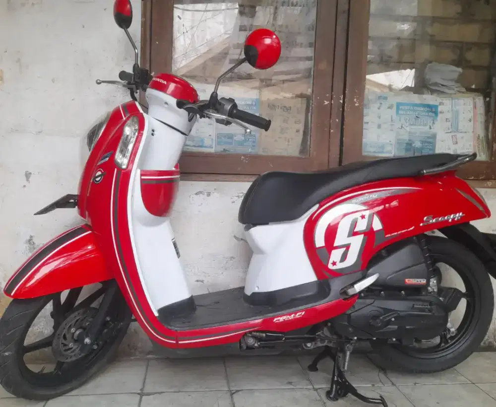 Honda Scoopy 2016 esp iss idiling stop cw asli putih merah pajak pnjng