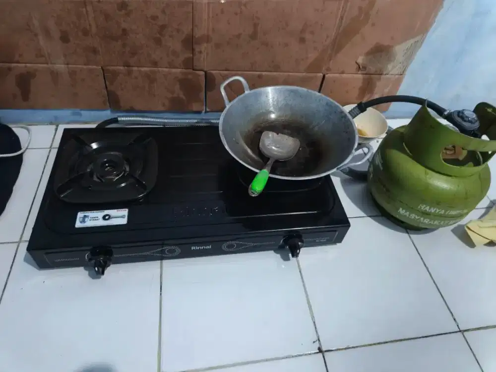 Kompor Rinnai + gas + selang regulator
