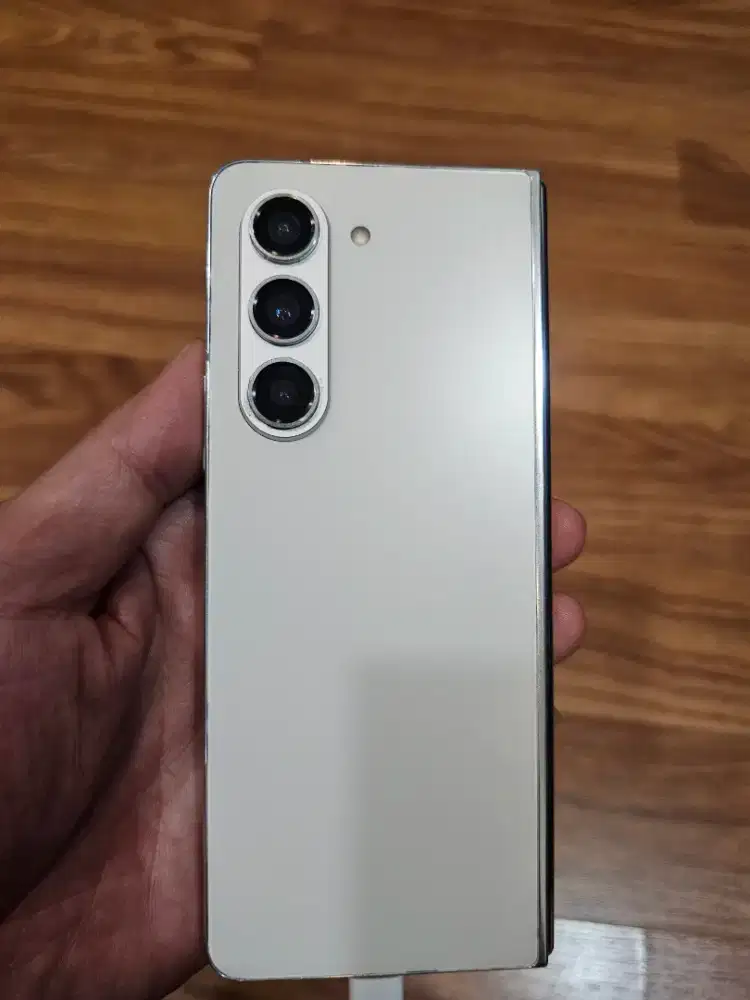samsung fold 5 ram 12/256