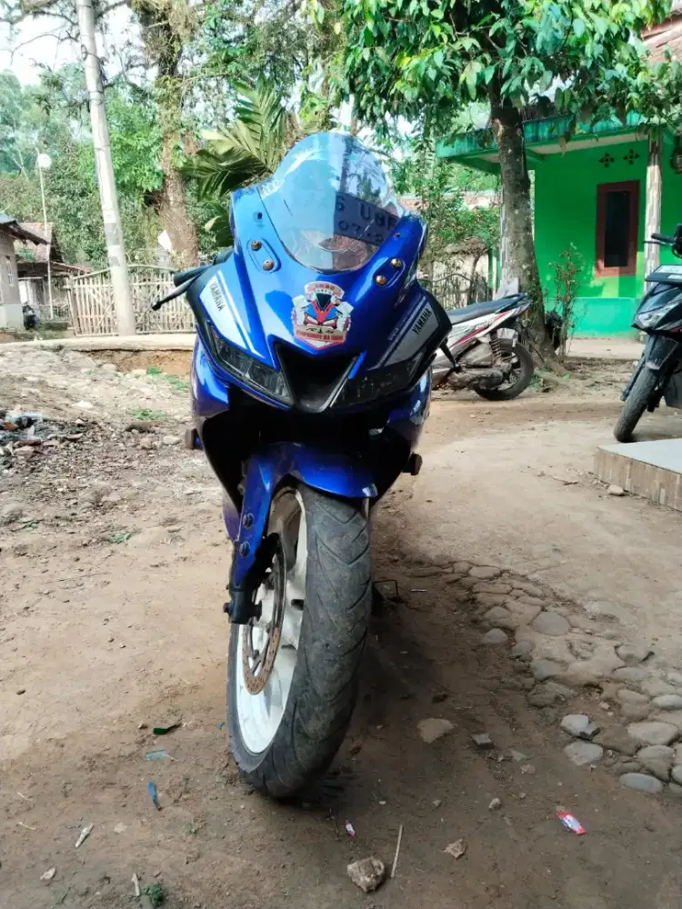 Yamaha r15 lengkap normal