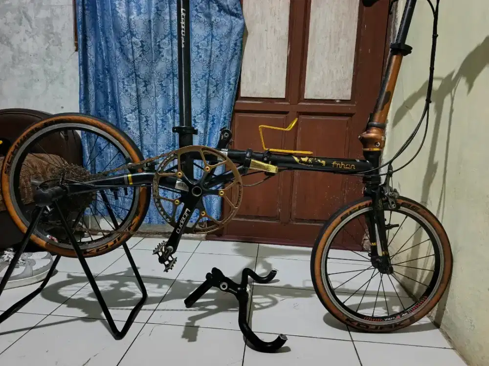 Sepeda lipat fnhon gust