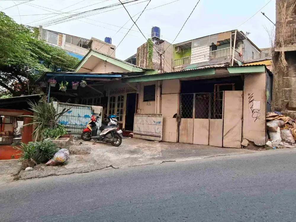 RUMAH BISA USAHA PINGGIR JALAN NANGKA TAPOS DEPOK