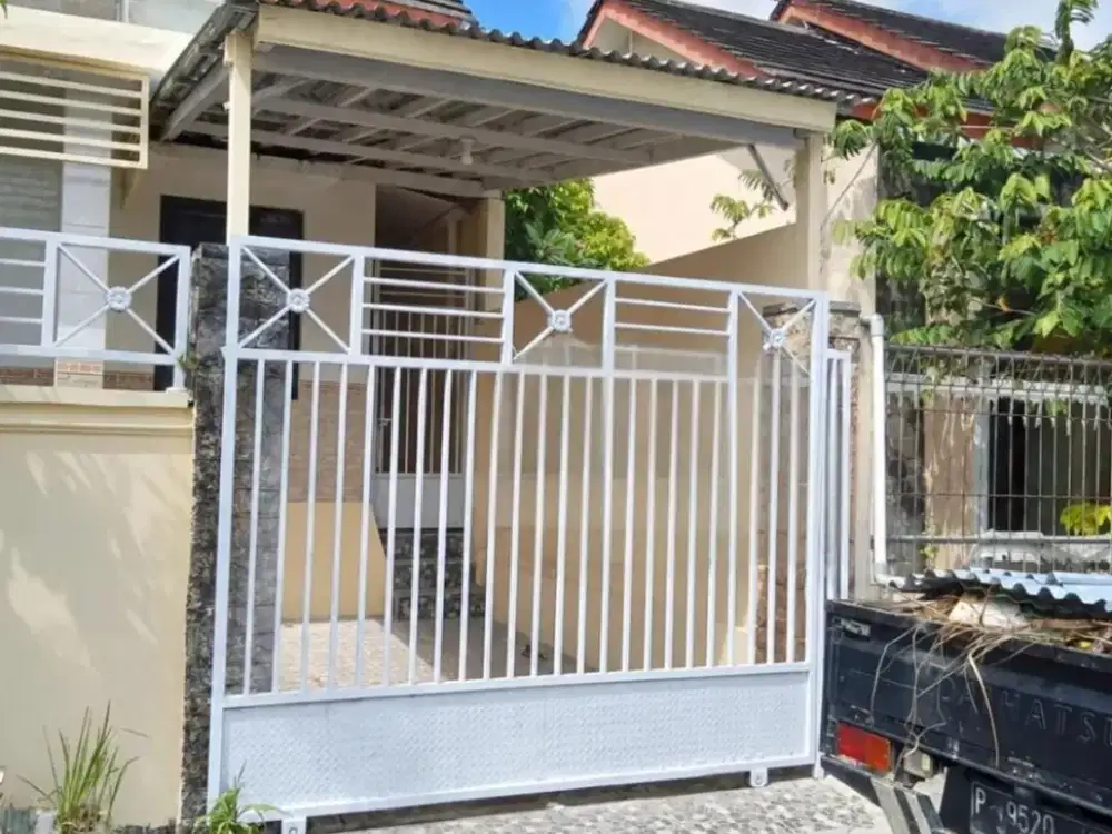 Rumah 3 Kamar Tidur di Bukit Beranda Residence