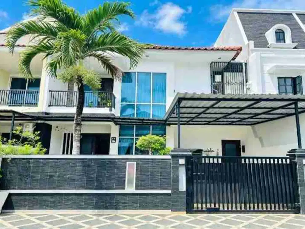 DIJUAL RUMAH Minimalis modern  CANTIK 2,5 LANTAI DI dalam perumahan TAMAN MODERN CAKUNG JAKARTA TIMUR