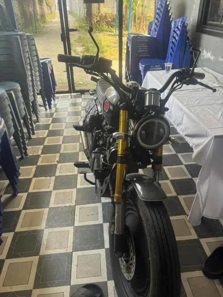 Honda Mega pro 2011 (custom japan style)