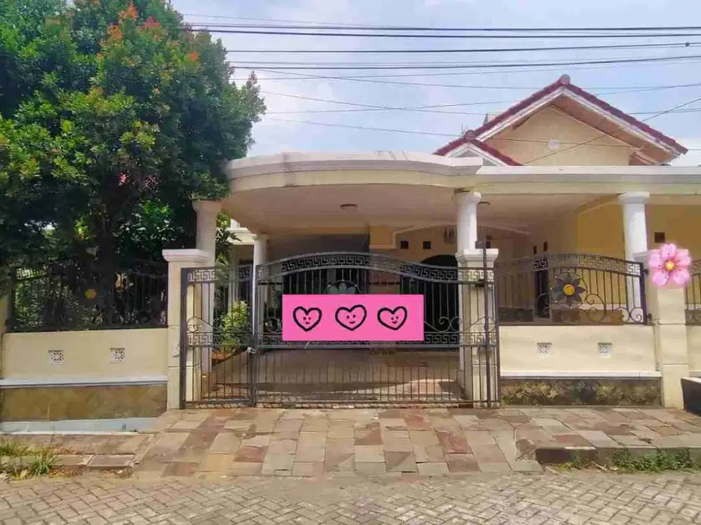 rumah luas posisi hook di taman hadapan baru bekasi